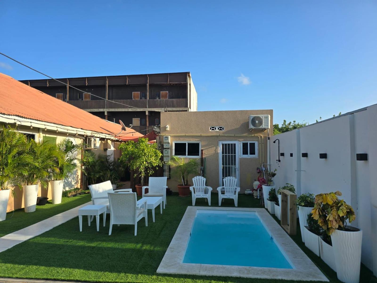 The Jazmine'S Apartment A Oranjestad Exterior foto